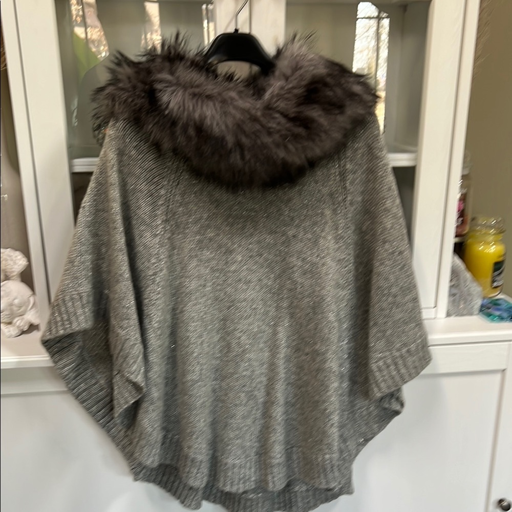MK Gray Faux Fur Trimmed Women's Cape